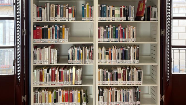 biblioteca